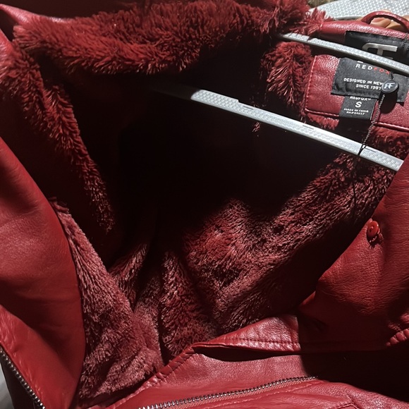 Woman’s faux fur leather jacket - Picture 2 of 3